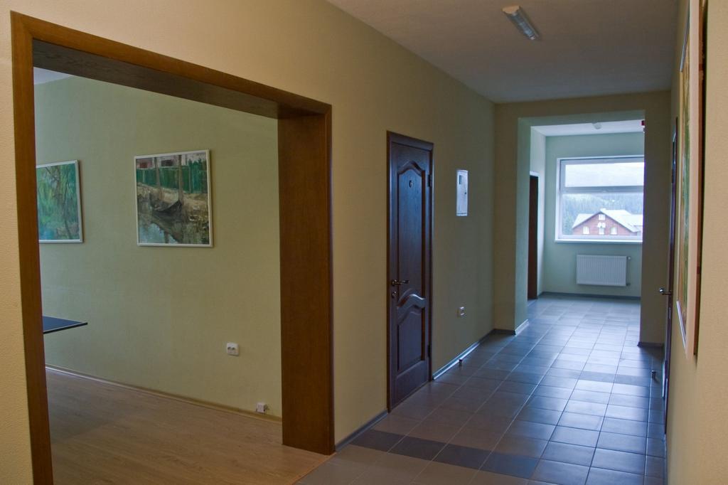 Pik Hotel Dragobrat Exterior photo